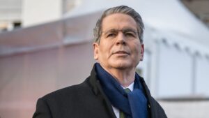 Groenland : le secrétaire au Trésor américain met en garde contre des mesures de rétorsion de