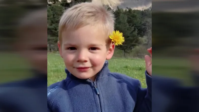 Mort du petit Émile : deux vélos saisis, des expertises en cours, lADN pourrait. El título no