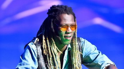 Le rappeur Doums face à la justice en juin pour des violences conjugales de 2017 à 2025.. El