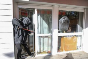 Interpellation des suspects dans lagression violente dune fillette et de sa nounou à Saint. El