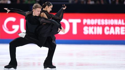 Patinage artistique aux JO 2026 : Dix nations en lice, cinq places pour la finale… Découvrez le