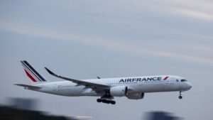 Air France suspend ses vols vers Tel-Aviv et Beyrouth en raison des tensions croissantes entre