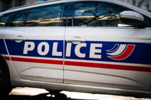 Attaque dun jeune homme porte de la Chapelle : un suspect libéré. El título no debe incluir