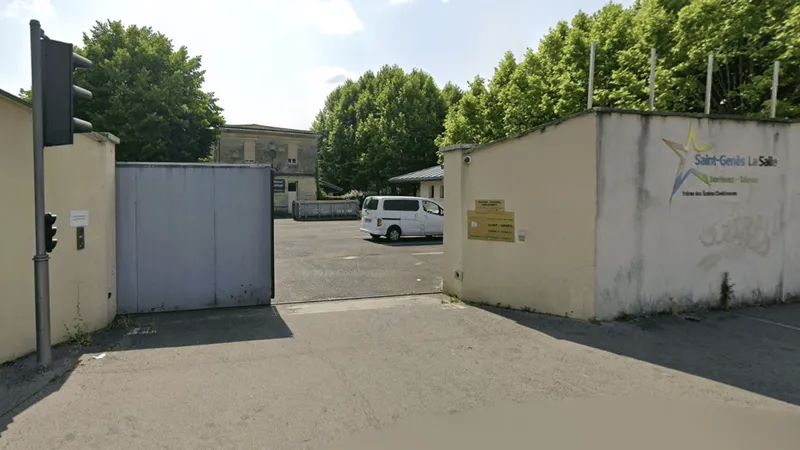Il me déshabillait, je devais me retourner : un collectif de victimes de violences sexuelles