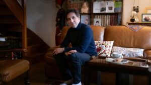 Javais très peur quon moublie, confie le chercheur français Laurent Vinatier après 19 mois