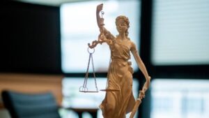 Un homme condamné pour possession dune poupée sexuelle à connotation pédopornographique dans
