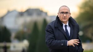 Transports en commun, lieux de culte… Dans un télégramme adressé aux préfets, le ministre de