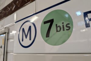 Un projet ancien mais utile : la fusion des lignes 3 bis et 7 bis du métro sera-t. El título no